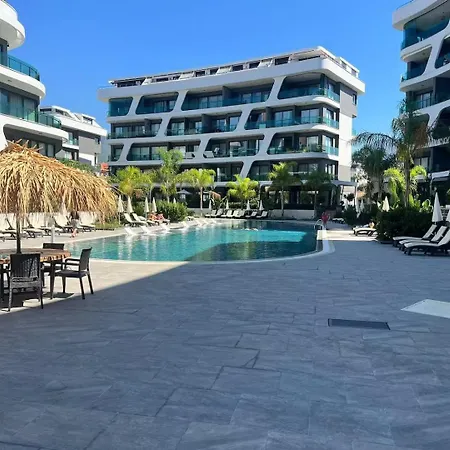 Appartement Full Aktiviteli Merkezi Konumda Tatil