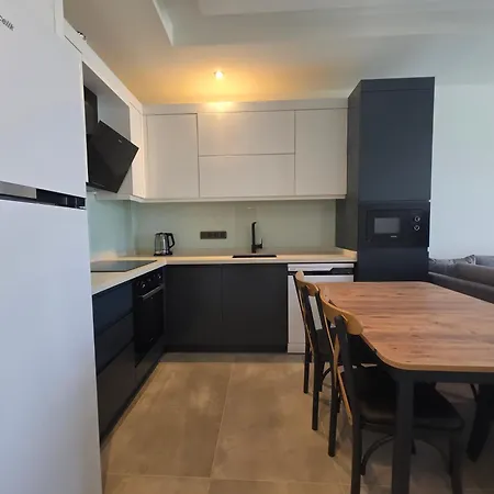 Full Aktiviteli Merkezi Konumda Tatil Alanya